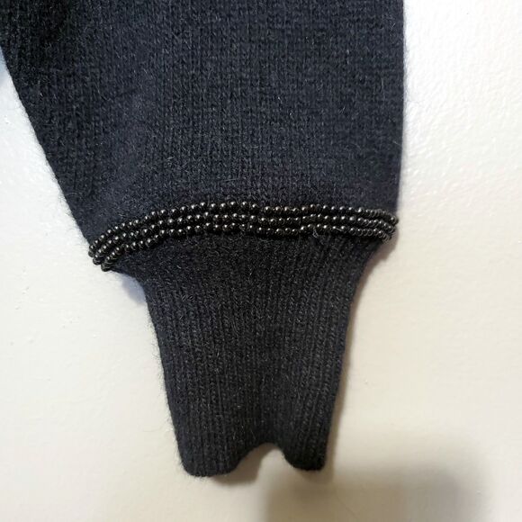 White Wheeler & Martha Sweater Size Medium Black Lambswool Angora Embellished - Picture 10 of 12
